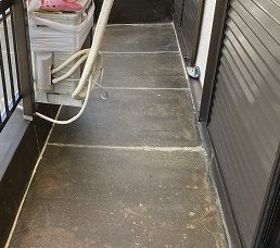 ベランダ　FRP防水樹脂完了